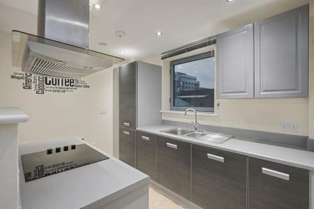 2 bedroom flat to rent - Photo 5