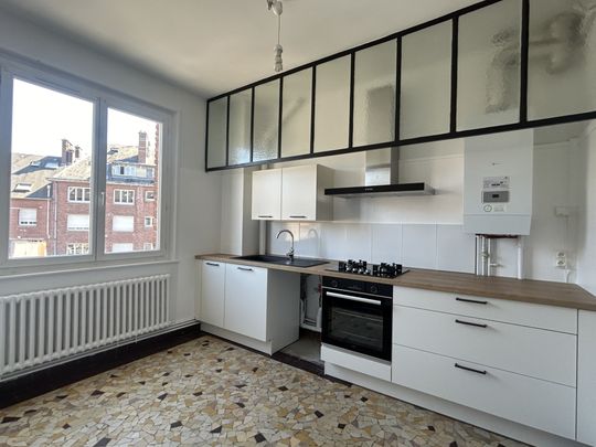 TRES BEAU T4 - 100m2 - REFAIT A NEUF - Photo 1