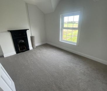 2 bedroom semi-detached house to rent - Photo 3