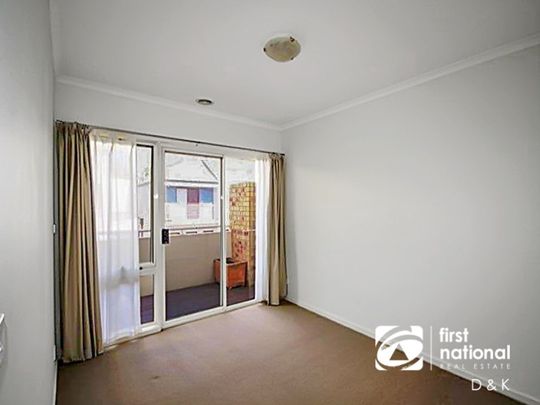 25 Newton Street, 3031, Kensington Vic - Photo 1