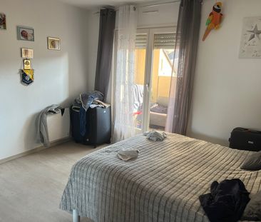 Location Appartement 4 pièces 95m² - Photo 2