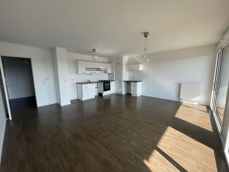 Location Appartement 3 pièces 66m² RENNES 35000 - Photo 2