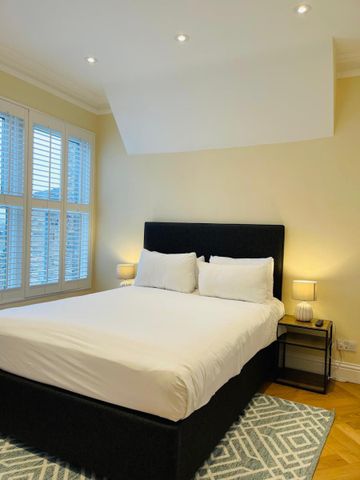 Woodside Park Road, Woodside Park, London N12 - Photo 2