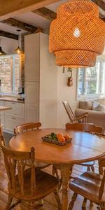 ✨ Magnifique 4 ½ lumineux et chaleureux dans le Vieux-Limoilou - Photo 3