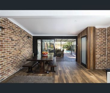 143 Womerah Avenue, Darlinghurst, NSW 2010 - Photo 5