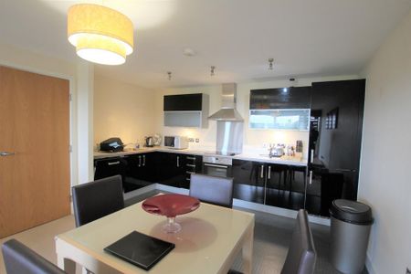 2 bedroom apartment to rent - Photo 2