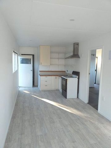 Coastal Charmer - Photo 3