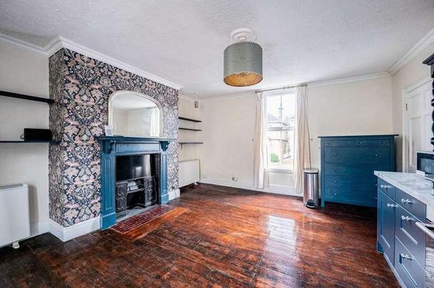 St George`s Place, BA1 - Photo 1