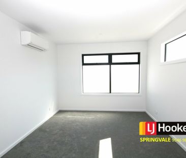 BRAND NEW TOWNHOUSE - Photo 1