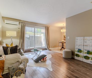 For Lease - 200 Charlton Avenue Unit# 304, Hamilton, Ontario - Photo 3