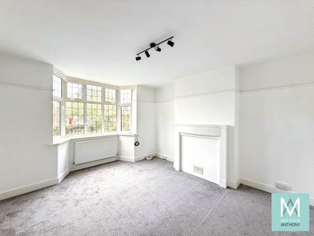 Broomfield Avenue, Worthing - Photo 3