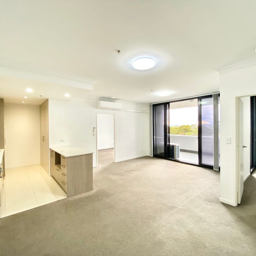 Modern 2 Bedroom Retreat in SkyHaus Towers with Pool & Resort Style Amenities - Photo 1