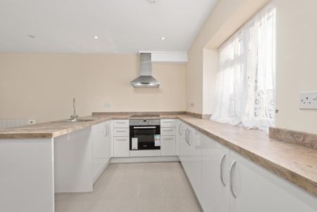 1 bedroom flat to rent - Photo 5