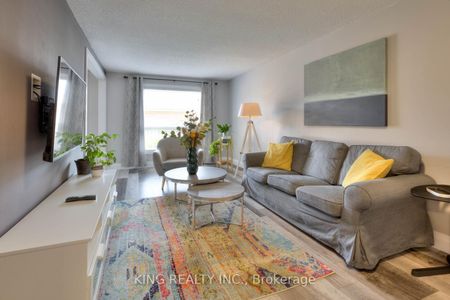 For Lease - 682 PINEROW Crescent Unit# UNIT #A, Waterloo, Ontario - Photo 2