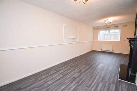 Royden Road, CH49 4NA, Upton - Photo 3