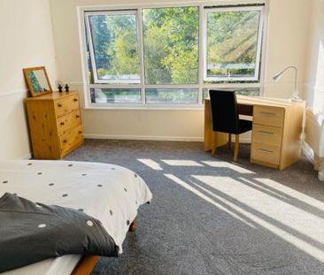 House share to rent - Photo 1