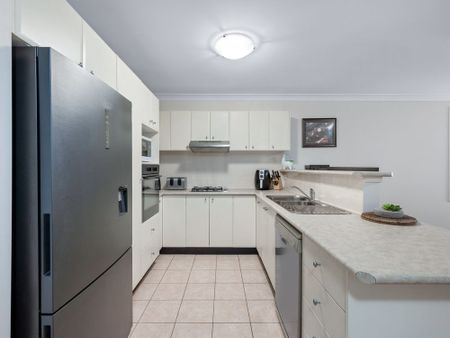 Over 55s Living - Photo 3