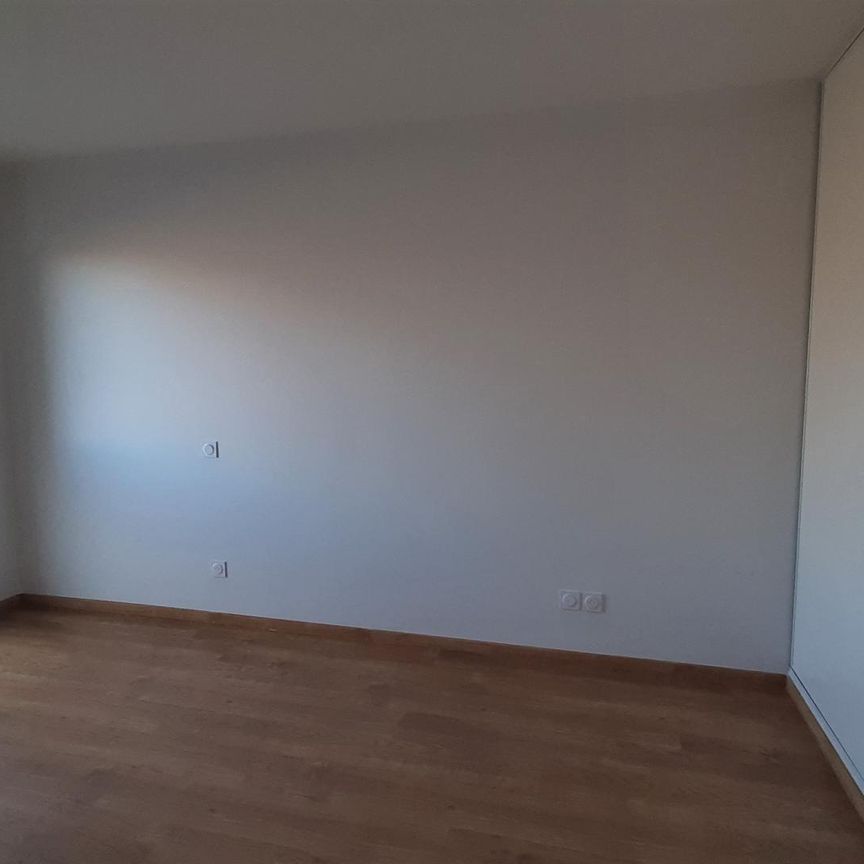 location Appartement T2 DE 40.23m² À TOULOUSE - Photo 1