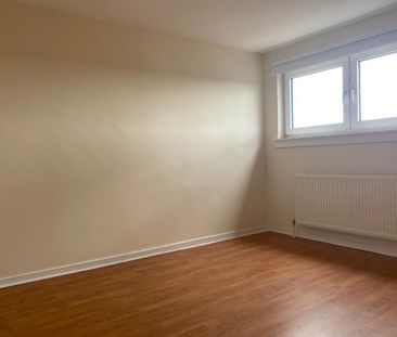 2 bedroom maisonette to rent - Photo 6