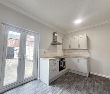 2 bedroom terraced bungalow to rent - Photo 5