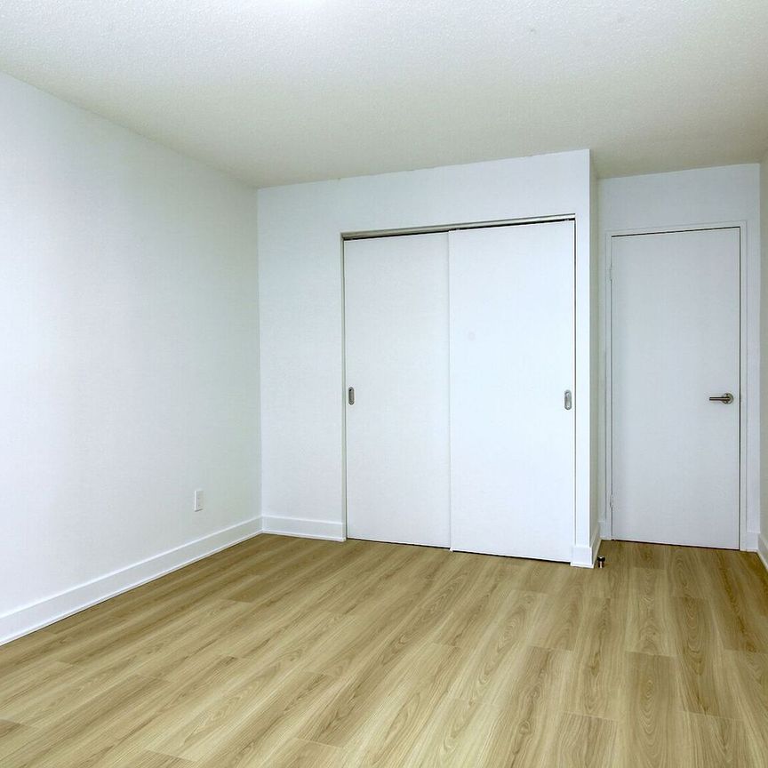 2285 Saint-Mathieu Street - Photo 1