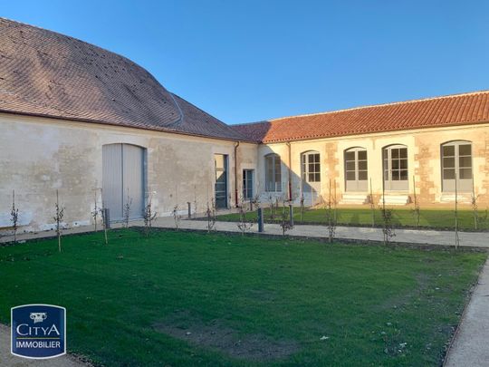 Location Appartement 3 pièces 67m² FONTENAY LE COMTE 85200 - Photo 1