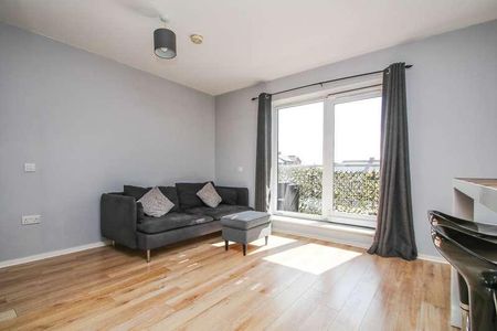 Flixton Road, Urmston, Manchester, M41 - Photo 5