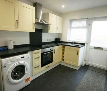 Stratton, Cirencester, GL7 - Photo 5