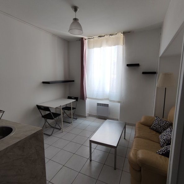 T1 - Photo 1