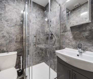 5 bedroom terraced house to rent - Photo 6