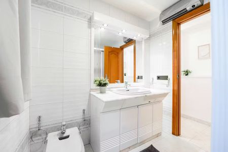 Carrer de Baix, Valencia, Valencian Community 46003 - Photo 4