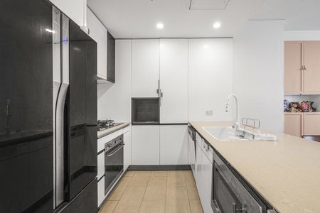 Furnished or Unfurnished Option I Pet Friendly I Quality Mirvac Building - Photo 4