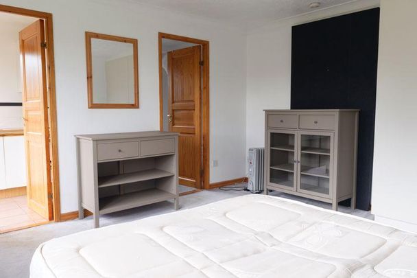 1 bedroom semi-detached house to rent - Photo 1