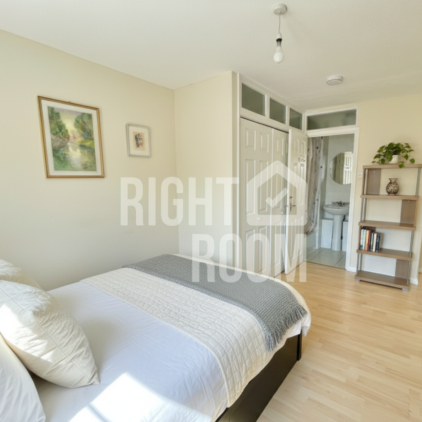 Room 5, Garnet Walk, Beckton, London E6 - Photo 1