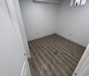 For Lease - 1873 Castlepoint Drive Unit# Basement, Oshawa, Ontario - Photo 6