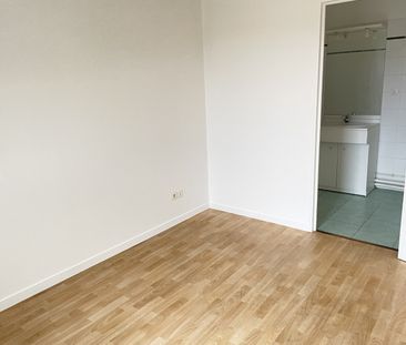 Location Appartement 2 pièces 41m² LA MADELEINE 59110 - Photo 1