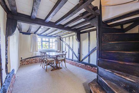 2 bed Semi Detached House for rent - Photo 3
