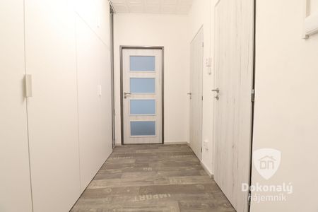 Pronájem bytu 2+1 55 m² - Photo 3
