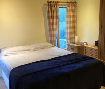 Lower Stoke Road, Sudbury - Photo 2