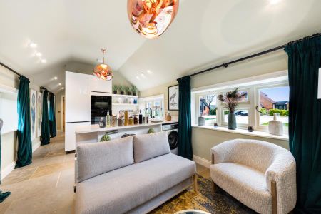 Clay Lane, Guildford, Surrey, GU4 - Photo 2