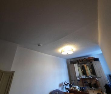 3 Zimmer Wohnung ab 1.2. am Antonplatz/ Abstand und Malerarbeiten - Photo 2