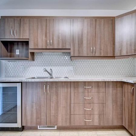 Condo à louer Saint-HYACINTHE AVEC ASCENSSEUR 1 625$ - Photo 4
