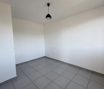 Location Appartement 4 pièces 68m² GRENOBLE 38100 - Photo 6