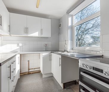 Kemnal Road, Chislehurst, Kent, BR7 - Photo 3