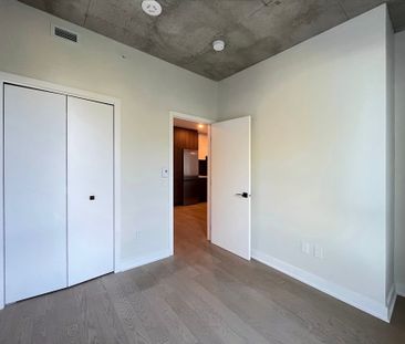 5605 Av. Pierre De Coubertin Montréal (Mercier, QC H1N - Photo 4