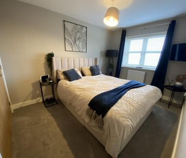 3 bedroom semi-detached house to rent - Photo 3