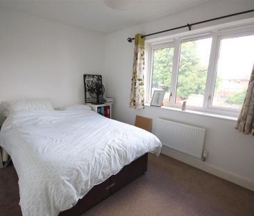 2 bedroom house to rent - Photo 1