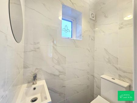 3 bedroom semi-detached house to rent - Photo 2