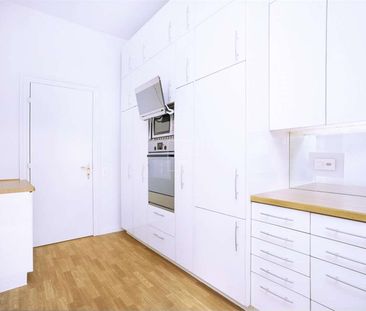 Appartamento 6,5 locali con bellissima vista lago - Photo 4