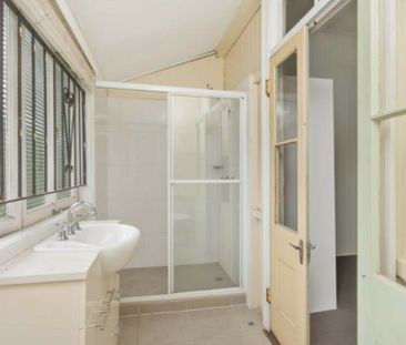 10 Rockbourne Terrace, Paddington QLD, Belconnen - Photo 6